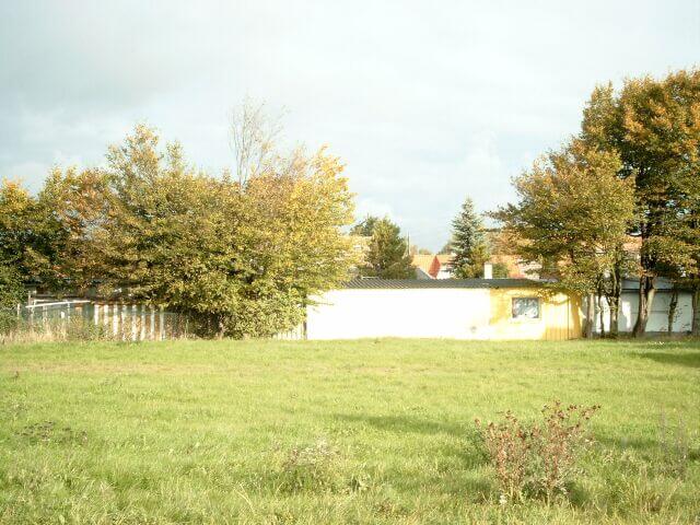 GRUNDSTÜCK-2