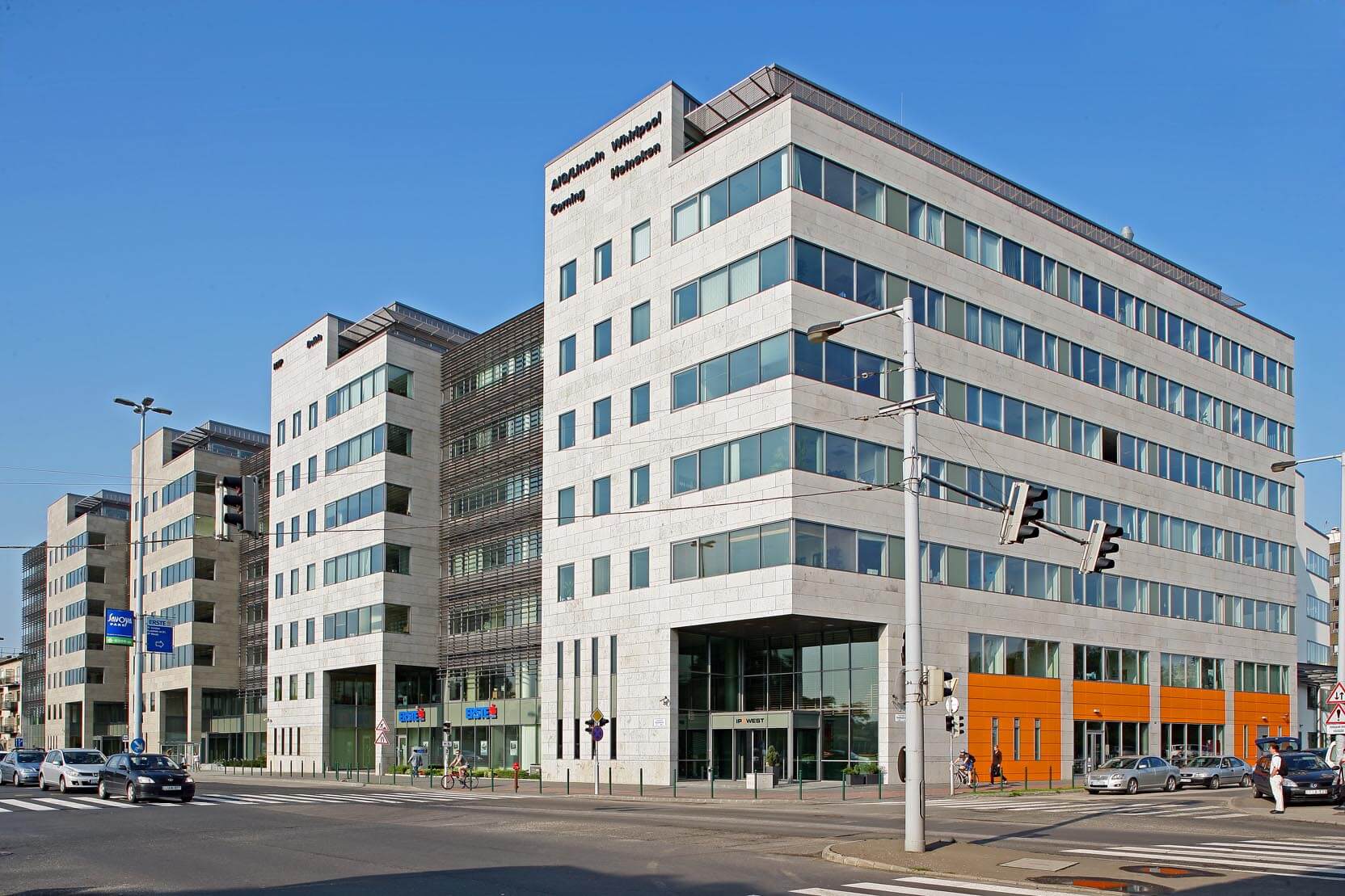 IP-West
