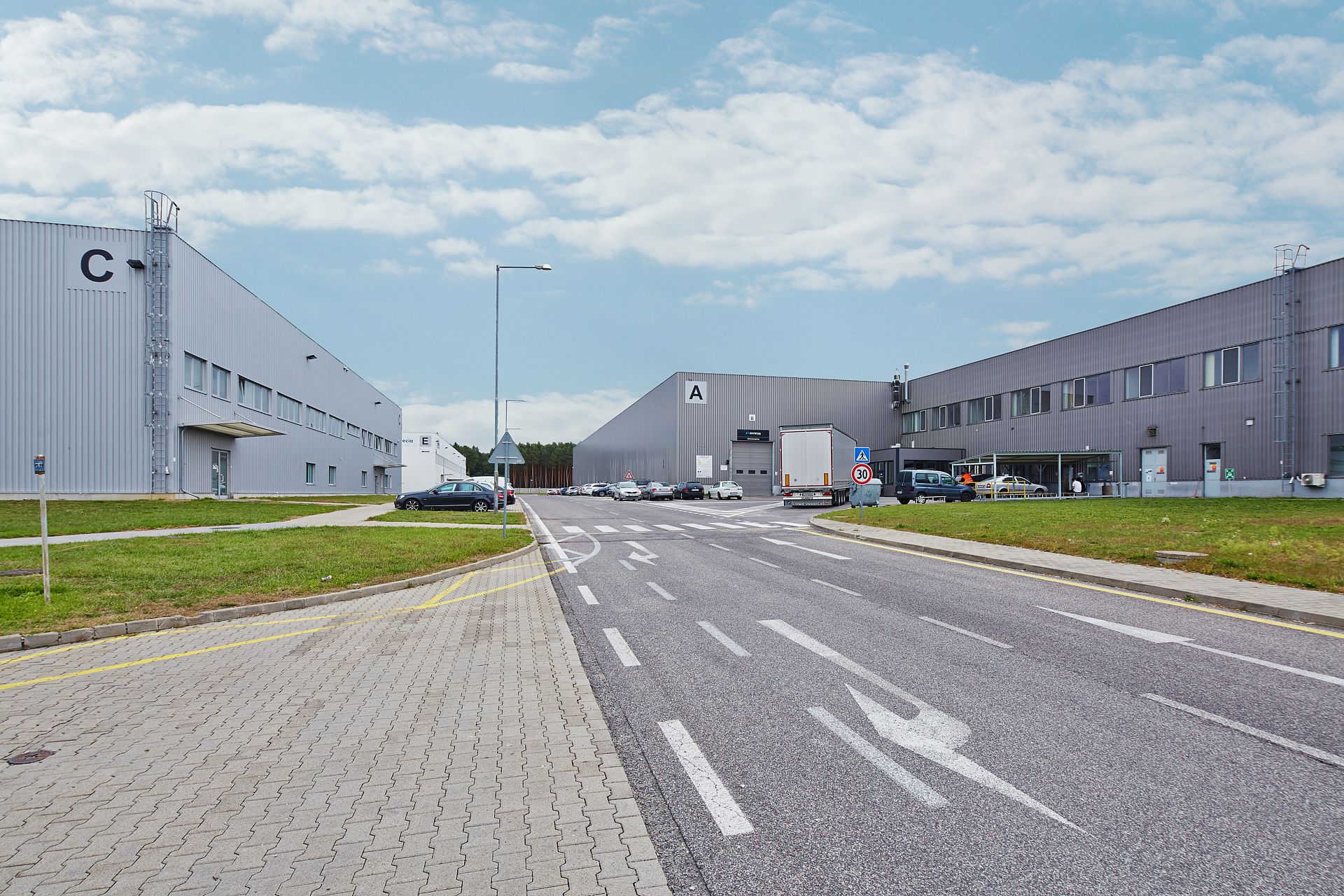 auto_logistics_park_lozorno_8